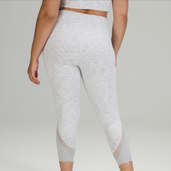 Lulu lemon striped crop leggings rare design - Picture 2 of 6